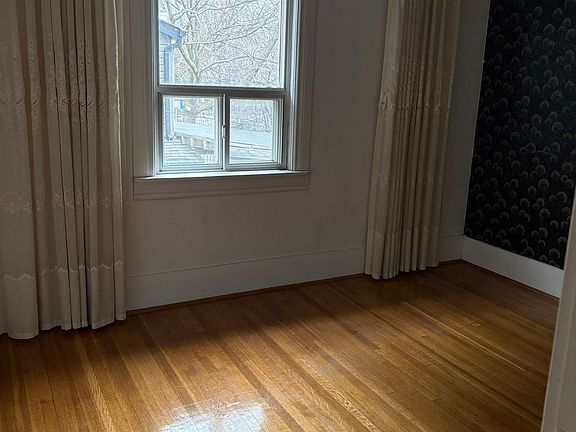 5th image of 167 Woodfield Rd