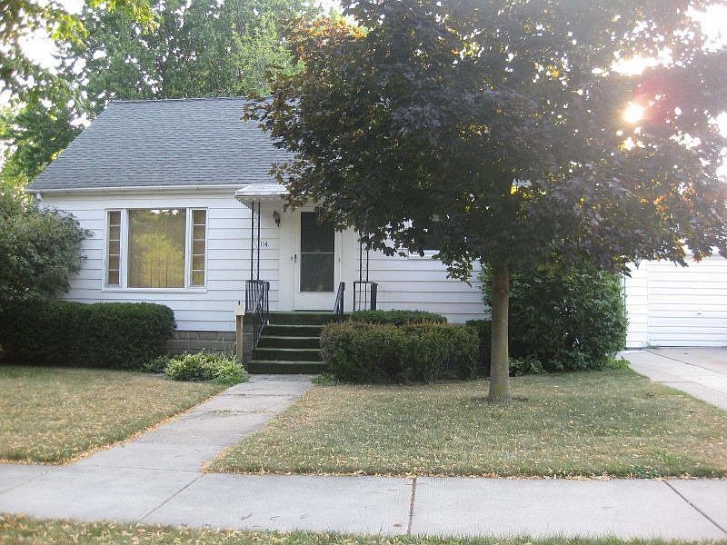 1st image of 1114 Pine St