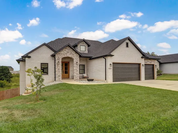 2115 N 21st Street, Ozark, MO 65721