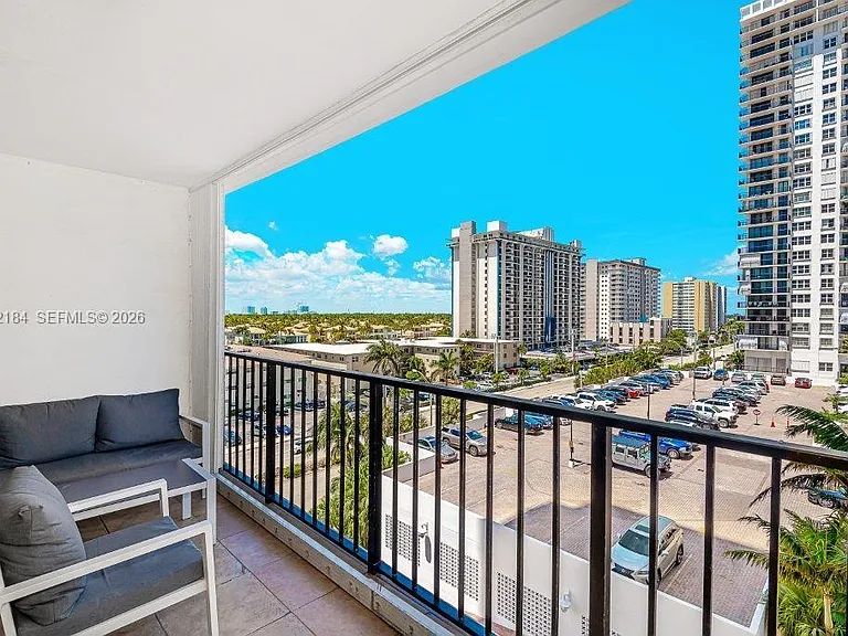 2401 S Ocean Dr #604 — Photo 24