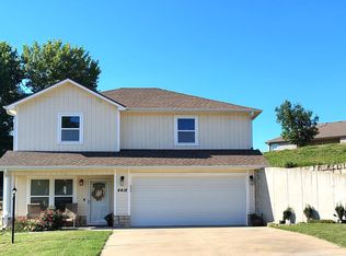 4418 NW 53rd Ter, Topeka, KS 66618