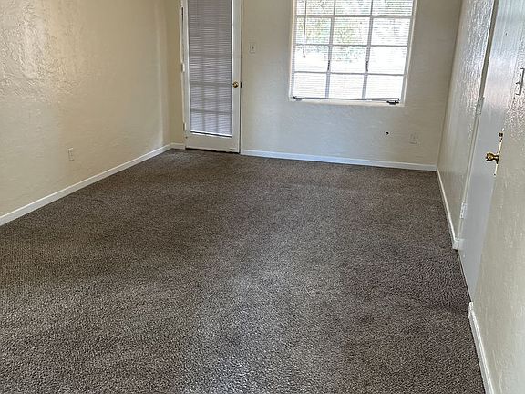 3rd image of 302 Stanford Dr SE Unit 12