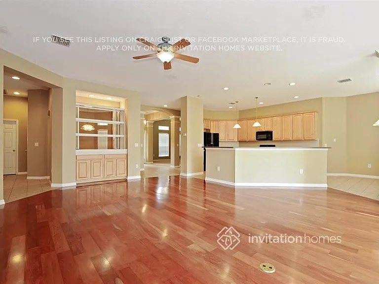 22744 Robins Nest Ct — Photo 12