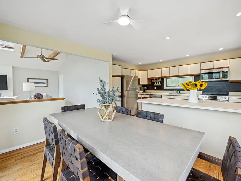 17 Franklin Dr — Photo 8