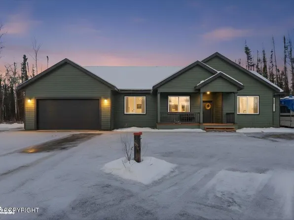 1305 W Woodpecker Cir, Wasilla, AK 99654