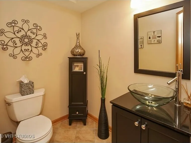 9913 Thornton Way #9913 — Photo 11