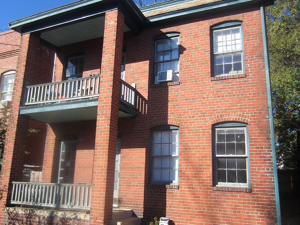 1st image of 2114 1/2 E Leigh St