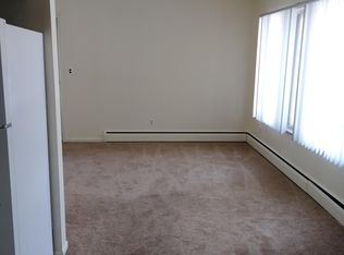 2525 E Maple Rd APT 7, Birmingham, MI 48009