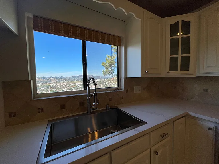 538 Vista Gloriosa Dr — Photo 8