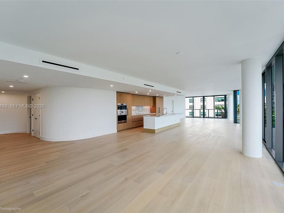 1177 Kane Concourse 405, Bay Harbor Islands, FL 33154 | MLS