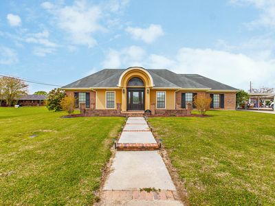 235 Chester Lee St, Larose, LA, 70373