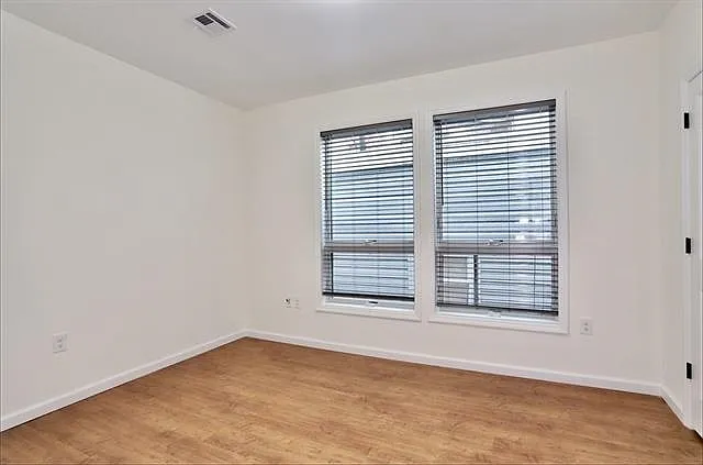 143 Zabriskie St #2A — Photo 7