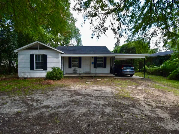906 Cook St, Simsboro, LA 71270