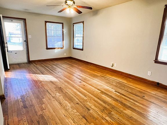 2235 S Grove Living Room_12102024