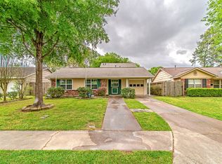 5005 Viking Dr, Houston, TX 77092