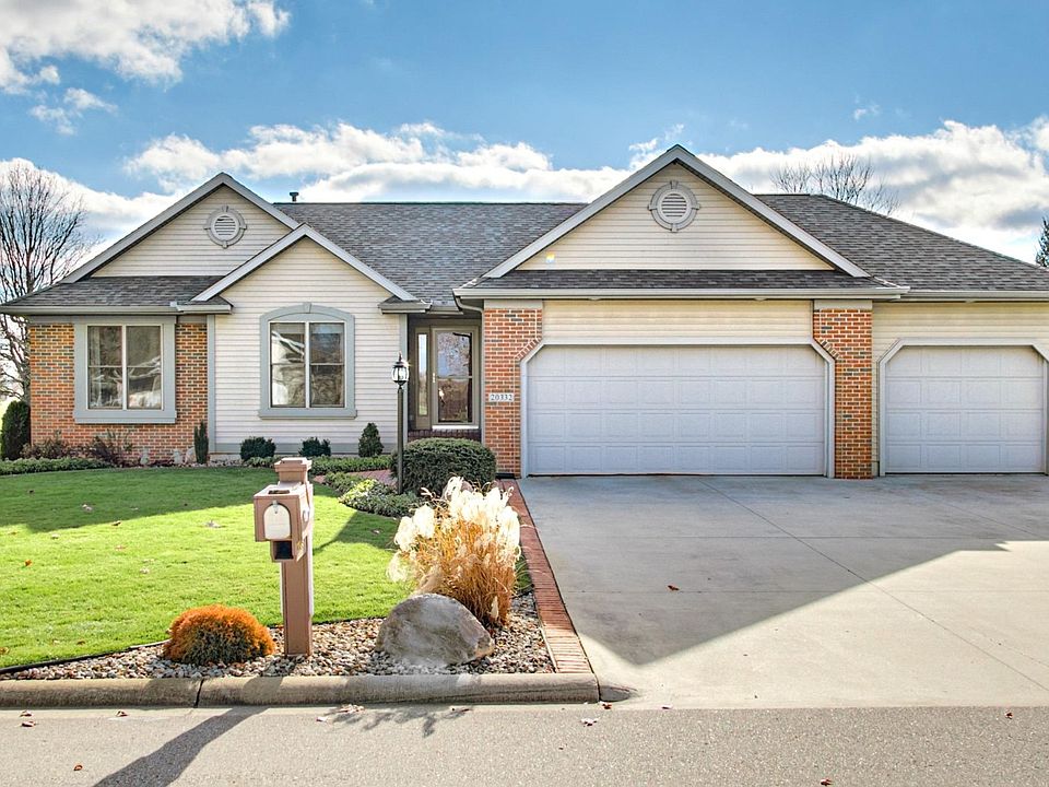 1st image of 20332 Falcon Brook Ct