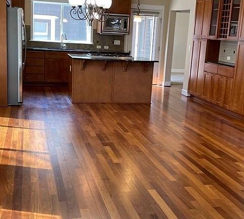 4th image of 2593 22nd Ave NE