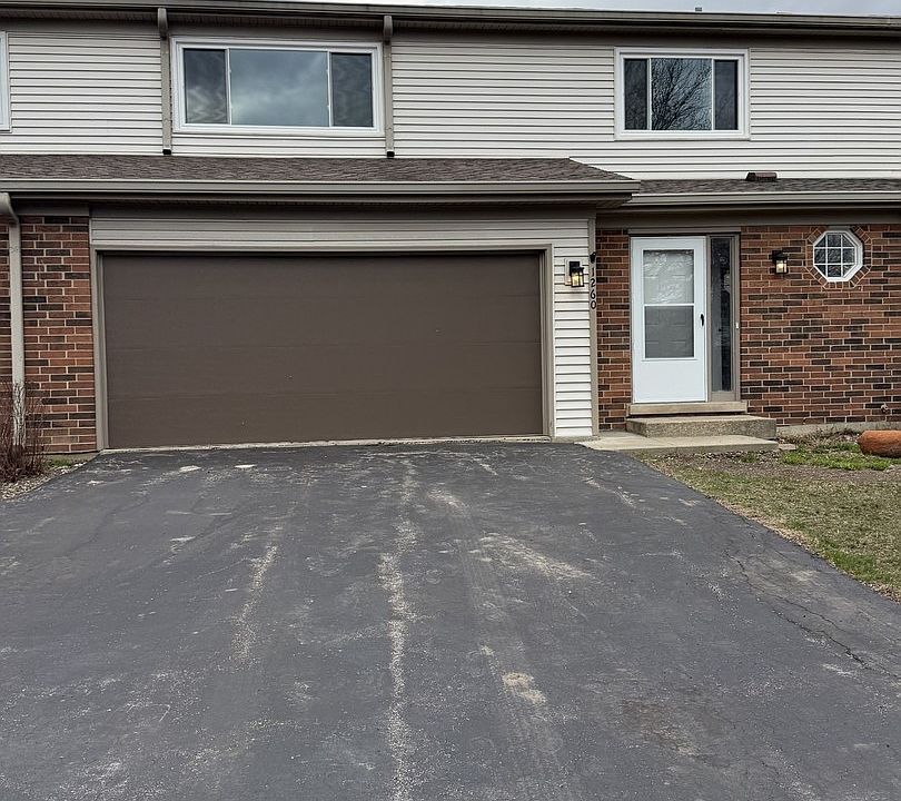 1st image of 1260 Briarwood Ln #58