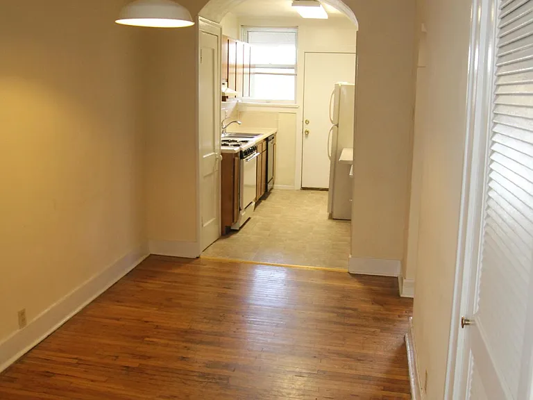 815 Leland Ave #3N — Photo 6