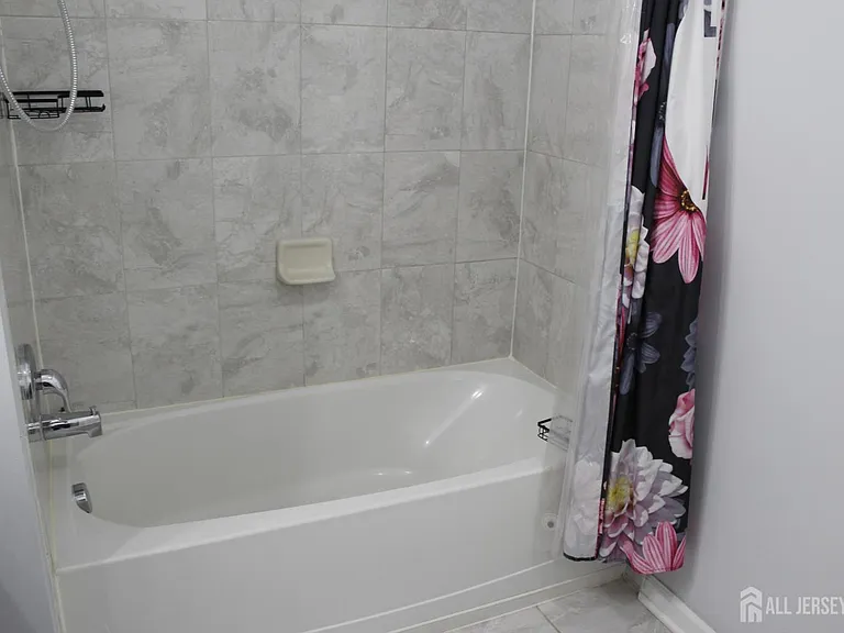 446 Micali Way — Photo 23