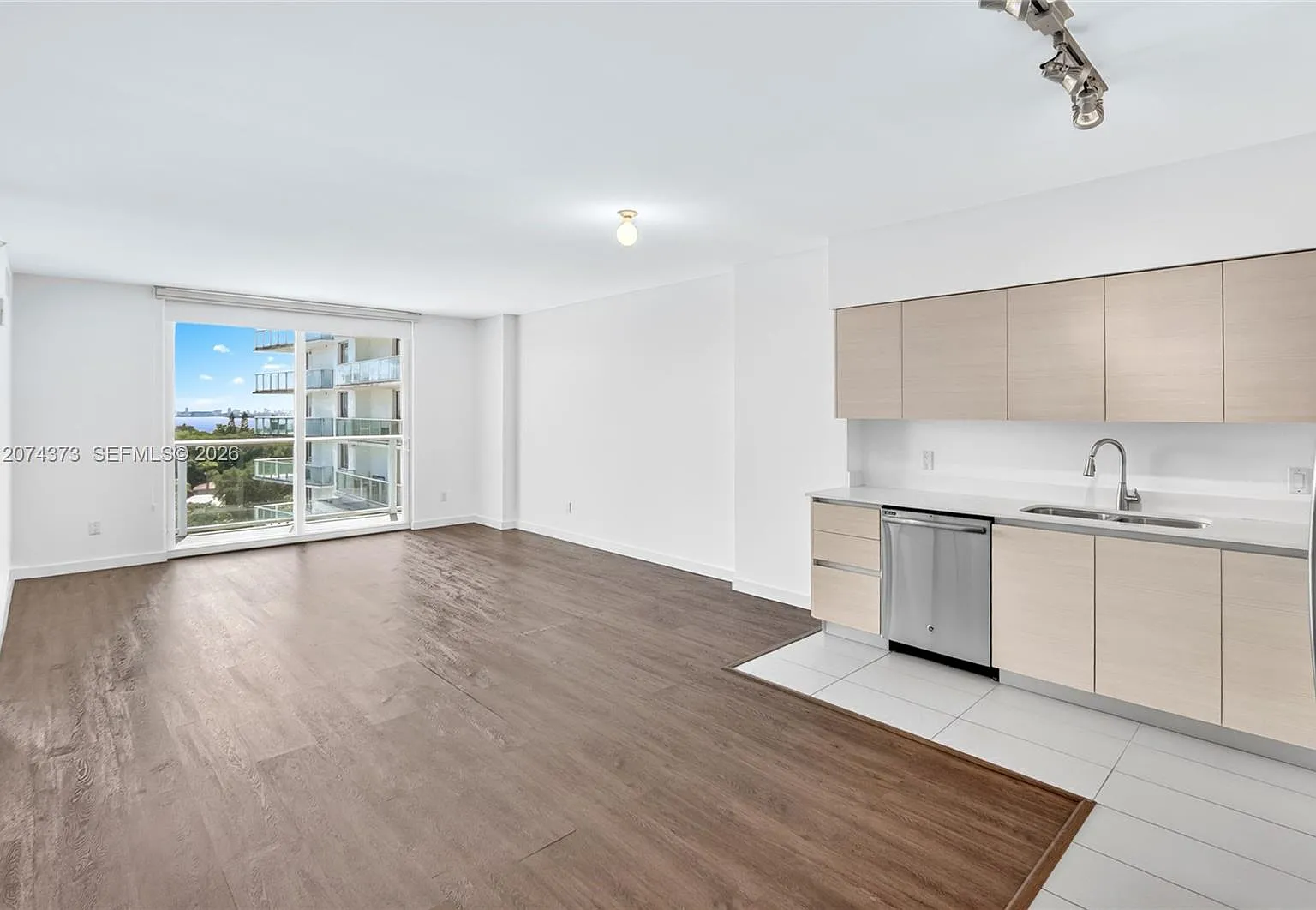 4250 Biscayne Boulevard C — Photo 3