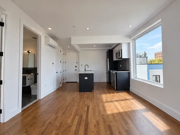 1005 Rogers Ave, Brooklyn, NY