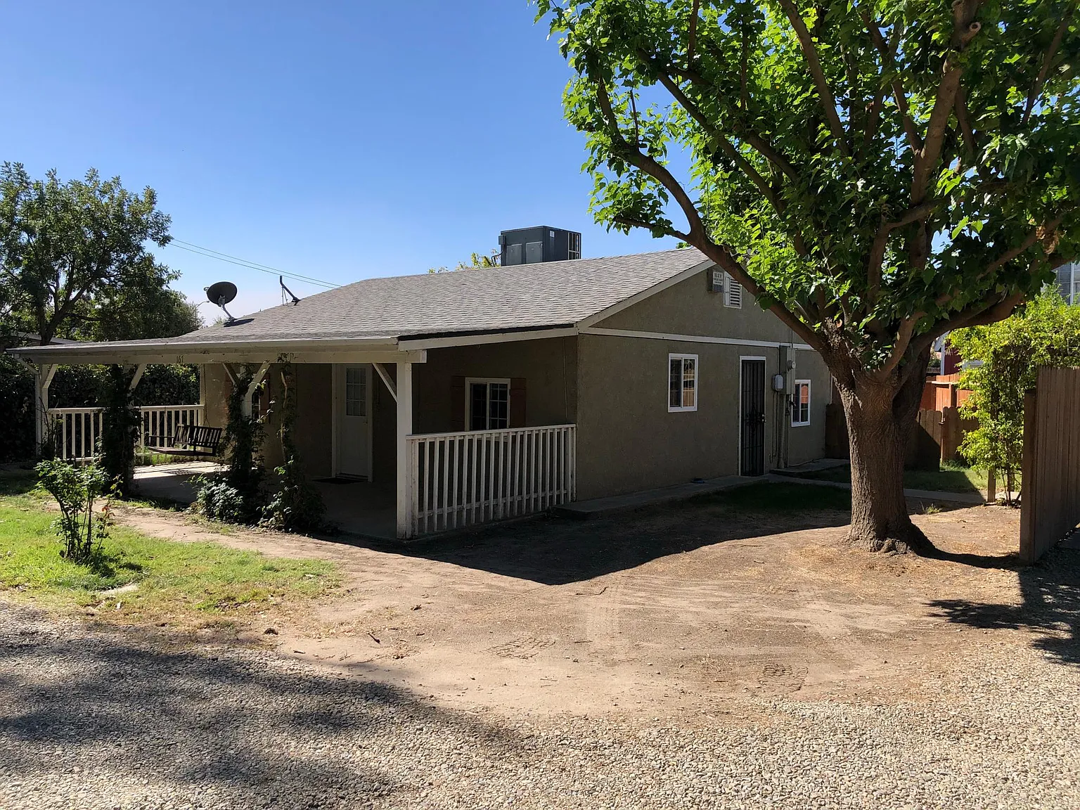 167 Warren Ave photo 1
