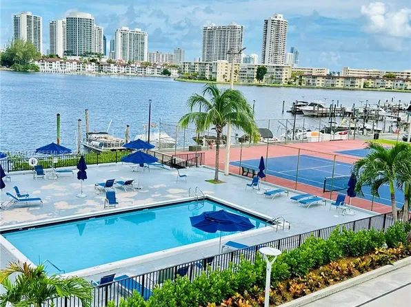 2750 NE 183rd St APT 1607, Aventura, FL 33160