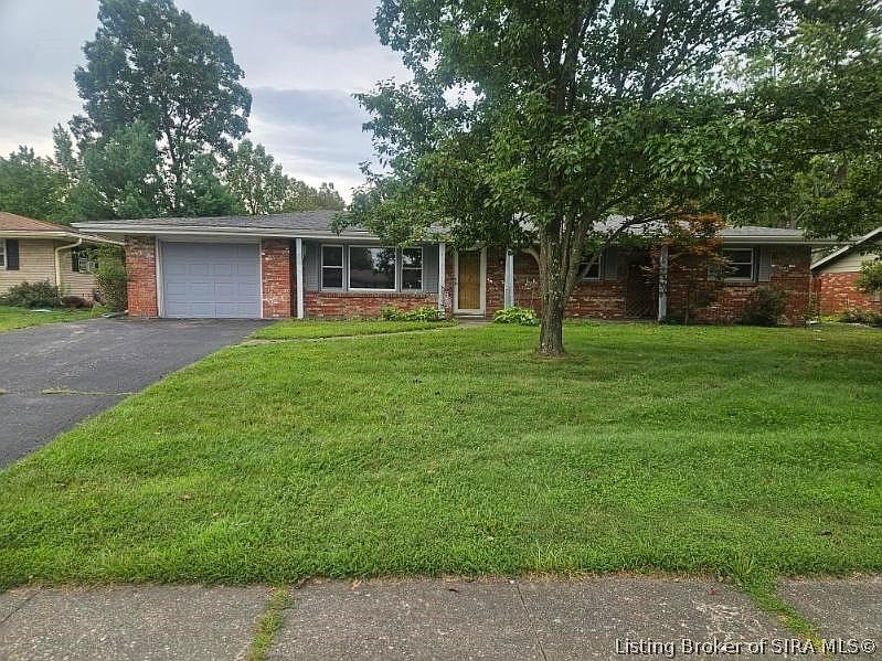 1st image of 413 Bellaire Drive