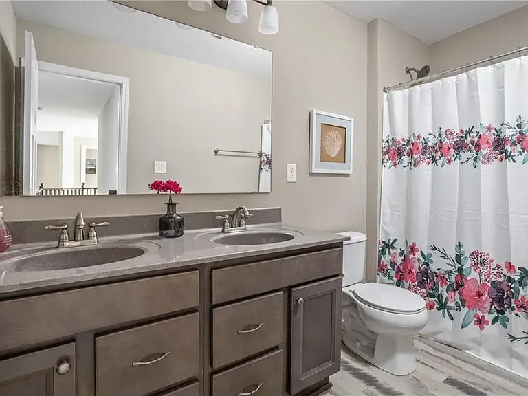 680 Ridge Gate Dr — Photo 26