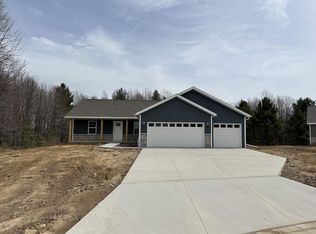 3850 Augusta Ct, Stevens Point, WI 54481