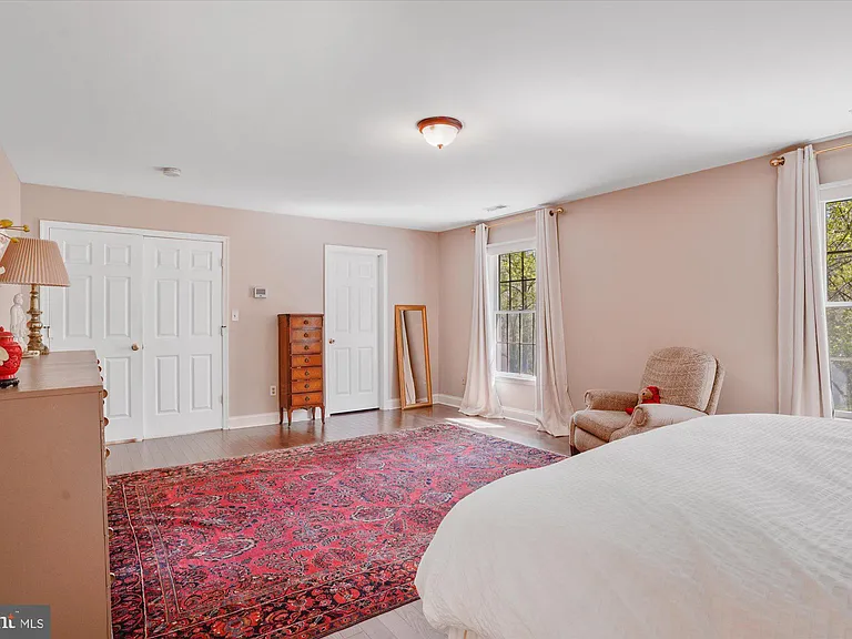 307 Rhineforte Dr — Photo 17