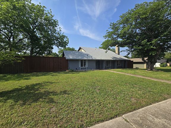 5th image of 1618 Sara Ln