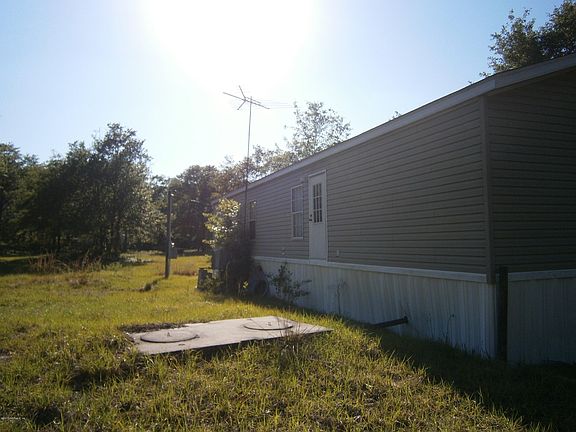 3rd image of 8775 COUNTY ROAD 127 N