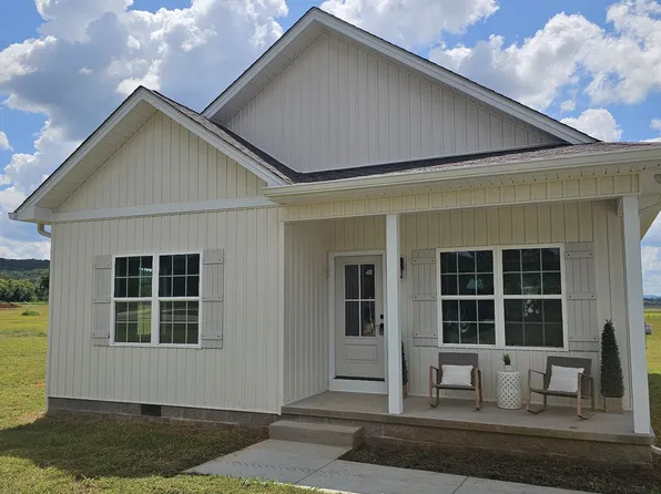 3631 Greenhaw Rd, Decherd, TN 37324