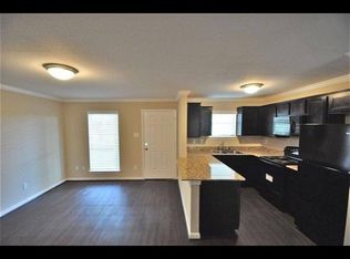 1600 W T C Jester Blvd APT 16, Houston, TX 77008