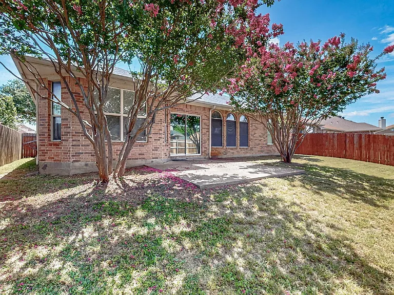 165 Hirth Dr — Photo 28