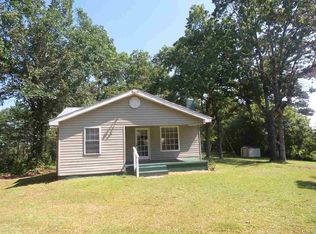 1070 Roddy Rd, Campobello, SC 29322