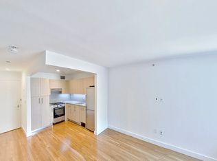 101 W 15th St APT 330, New York, NY 10011