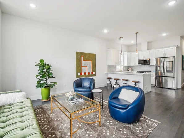 119 Van Horne Street image 6 of 14