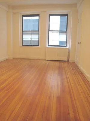Rented by City Connections Realty | media 2