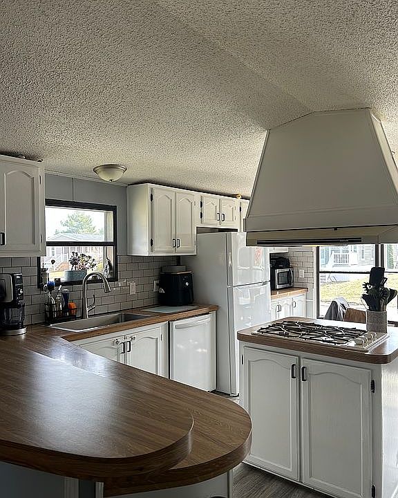 1st image of 6655 Jackson Rd Unit 832