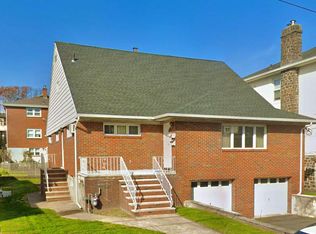 821 Glen Rd #2, Fort Lee, NJ 07024