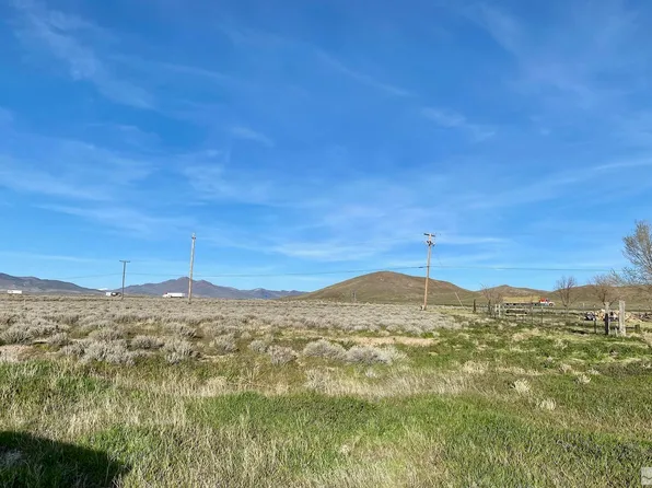 812303 Bunker Hill Ln, Imlay, NV 89418