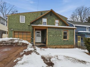 446 Colchester Avenue, Burlington, VT 05401