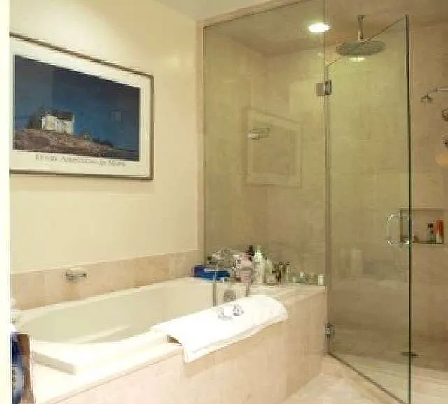 50 S 16th St #4010 — Photo 10