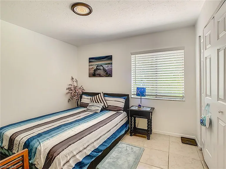 4625 Bayshore Dr #D8 — Photo 23