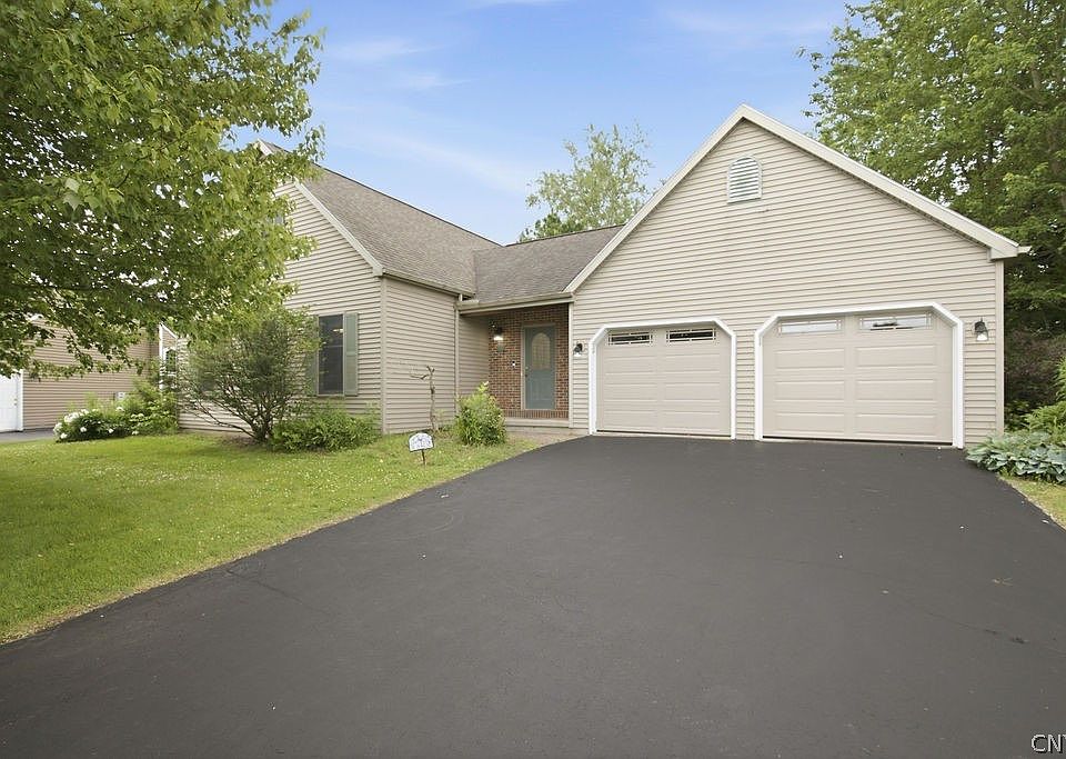 1st image of 8413 Sugar Pine Cir