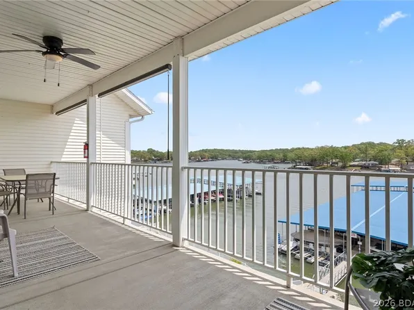 216 Lakeview Resort Blvd #4F, Sunrise Beach, MO 65079