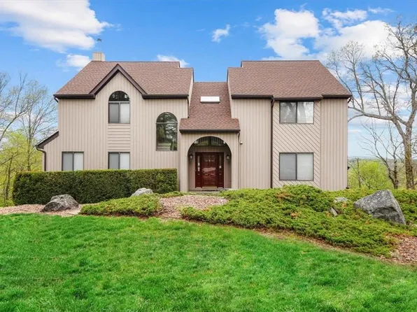 9 Chardonnay Road, Cortlandt Manor, NY 10567
